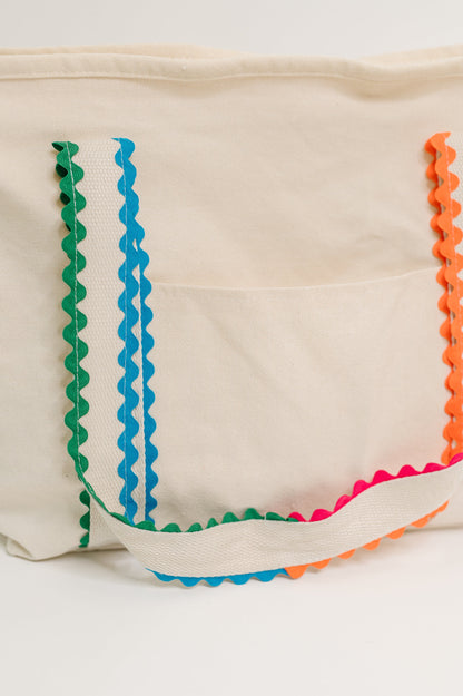 Scallop Parade Tote