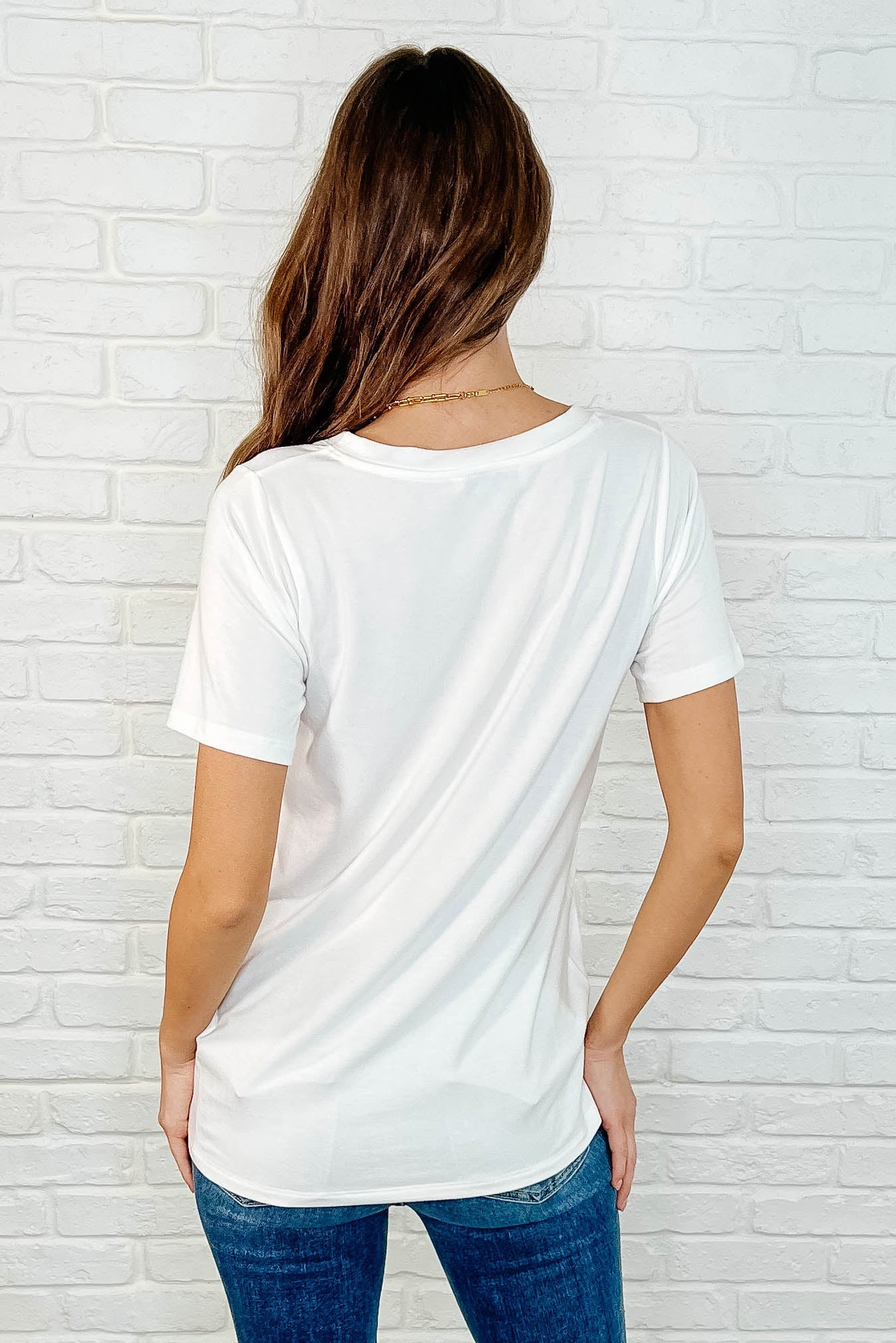The Every Outfit Basic V-Neck Top in Off White